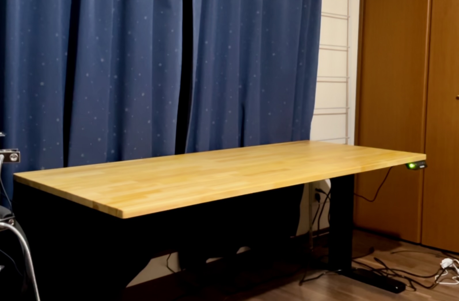 電動昇降デスク